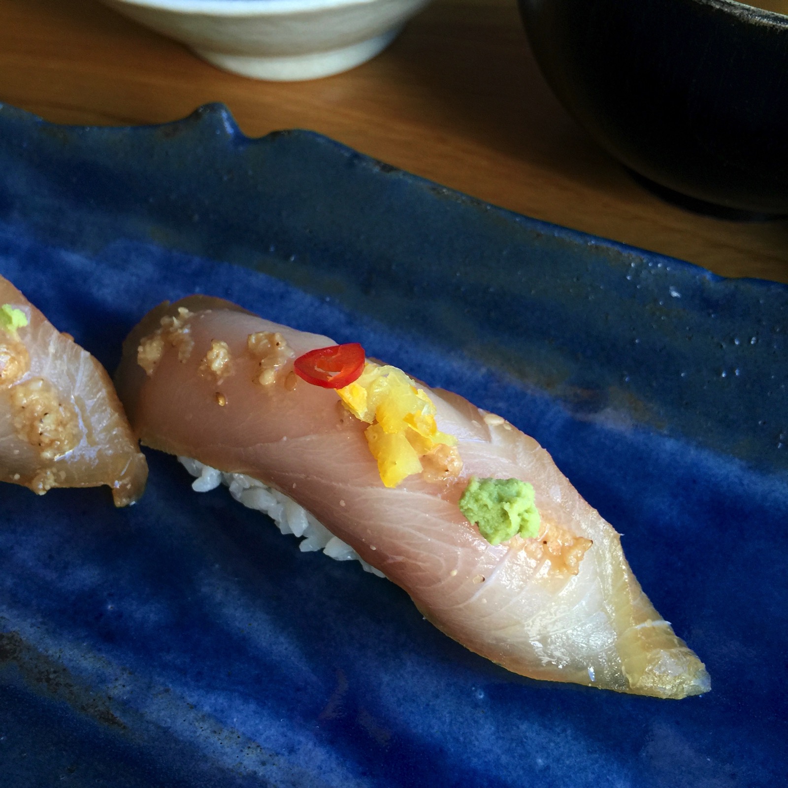 Zen Mondoハマチのお寿司